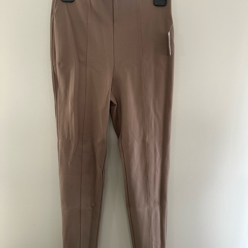 Women’s Tan Pants